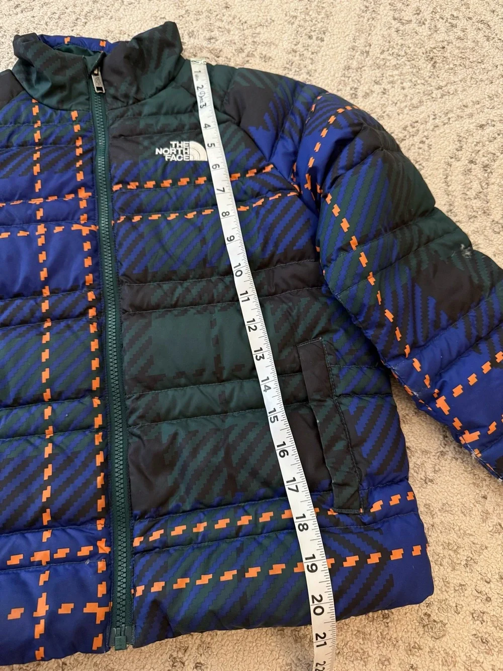 The North Face Boys Puffer Jacket Plaid Sz 10